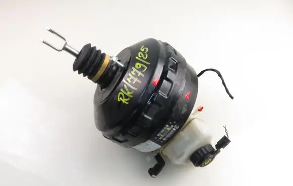 BMW X1 E84 Brake booster 6788038