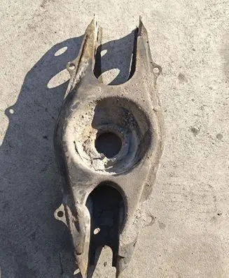 Mercedes-Benz C W204 Rear upper control arm/wishbone 2043503008