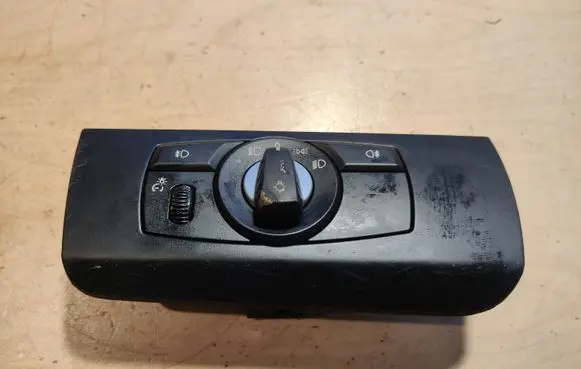 BMW 5 E60 E61 Light switch 9134726