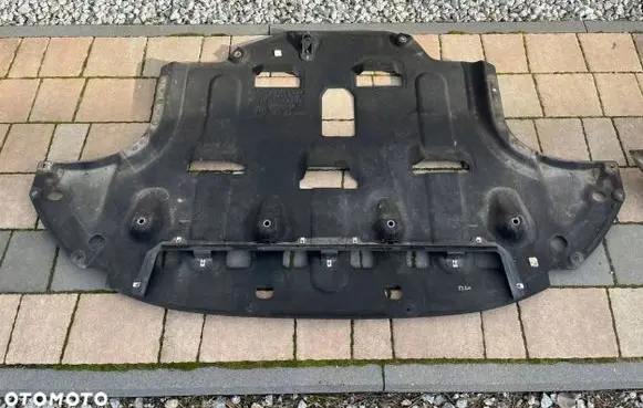Hyundai Kona I Engine splash shield/under tray 29110-07000