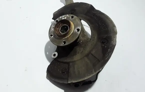 BMW 5 F10 F11 Front wheel hub 6777752
