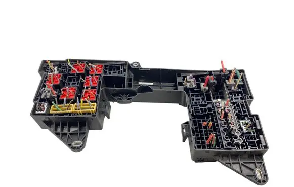 Jaguar XF Fuse box set 8X2T14290VD 5605002310