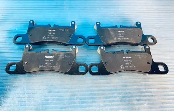 Porsche Cayenne (92A) Brake pads (rear) 2472101