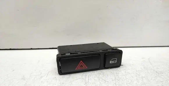 BMW X5 E53 Hazard light switch 8368920 61318368920