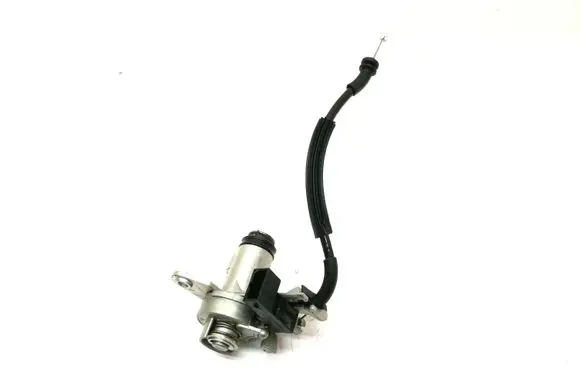 Audi A6 S6 C6 4F Tailgate exterior lock 8E0827573