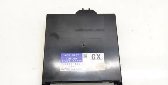 Toyota Prius+ (ZVW40) BSM Control unit 8922147420 238004661