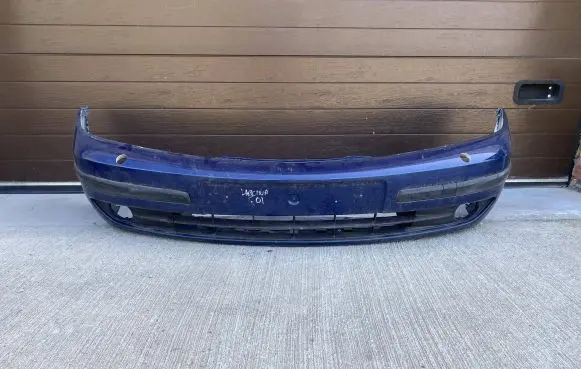 Renault Laguna II Front bumper