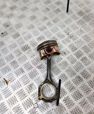 Mercedes-Benz E W211 Piston with connecting rod
