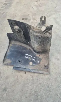 Engine splash shield/under tray