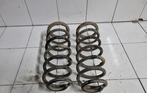 Toyota Proace Rear coil spring