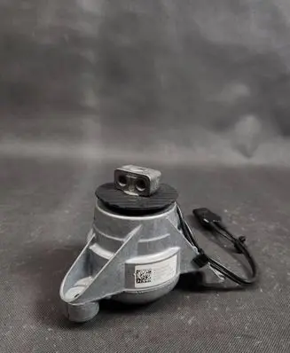 Mercedes-Benz AMG GT 4 x290 w290 Engine mount vacuum valve A2902402000 ZGS2Q004 31012023
