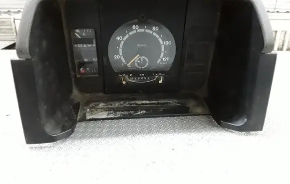 Volkswagen Transporter - Caravelle T4 Speedometer (instrument cluster) 701919049A