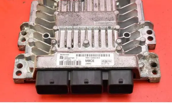 Ford Focus C-MAX Engine control unit/module ECU 7M5112A650BCE