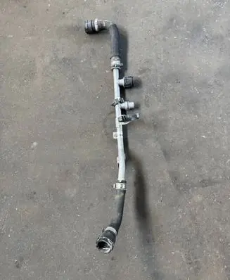 Alfa Romeo Stelvio Engine coolant pipe/hose 50550570