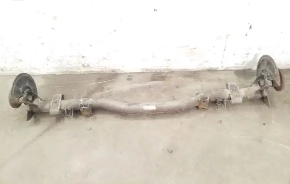 Volkswagen Caddy Rear axle beam 