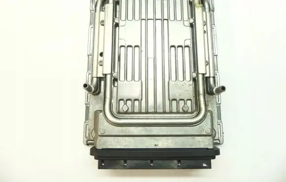 BMW 5 F10 F11 Engine control unit/module 7618525