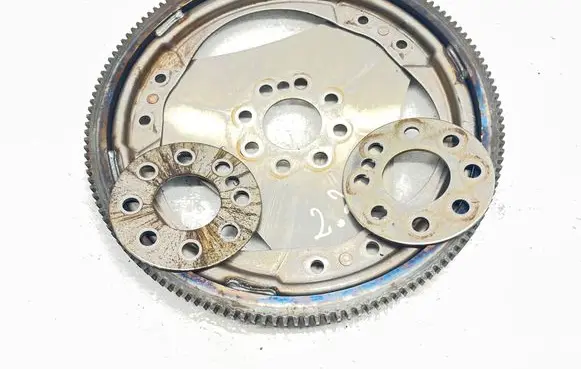 Mercedes-Benz C W203 Flywheel 6110320147