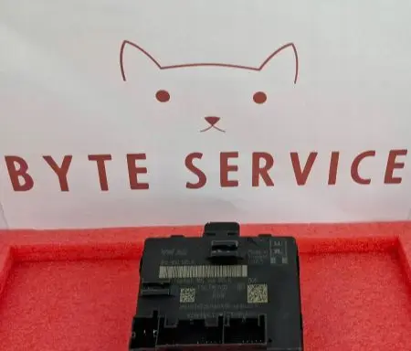 Volkswagen Touareg III Door control unit/module 4M1959595K