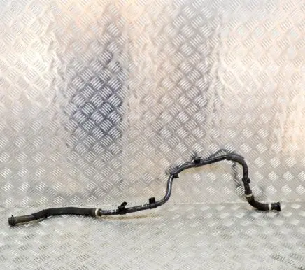 BMW i8 Engine coolant pipe/hose 7640843