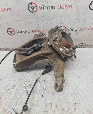 Ford C-MAX I Front wheel hub