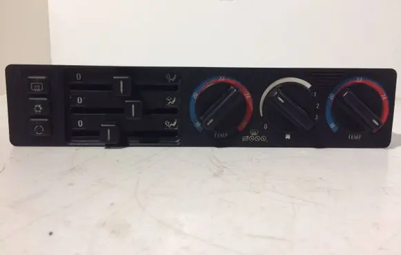 BMW 5 E34 Climate control unit 8351110 8351114 E346411