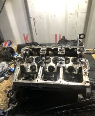 Volkswagen Polo Engine head 045103373
