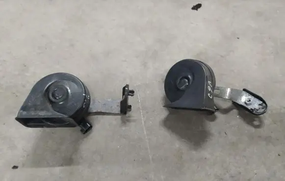 Volvo S60 Horn signal