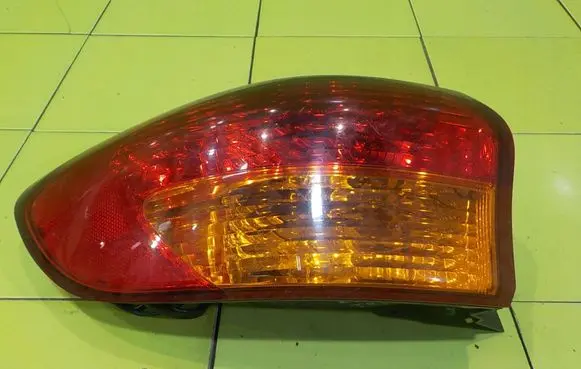 Subaru B9 Tribeca Rear/tail lights 