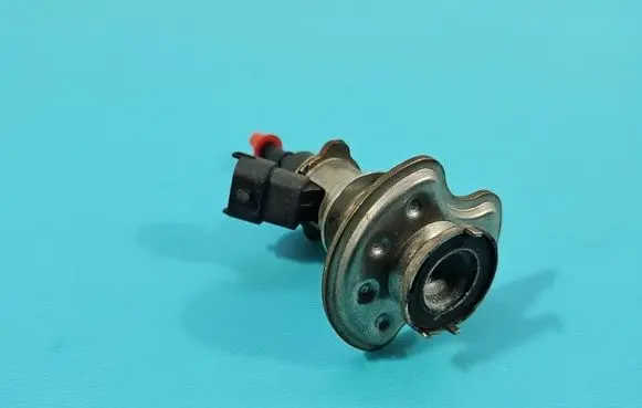 Skoda Superb B8 (3V) Fuel injector 0444021118 IMPRK1550932