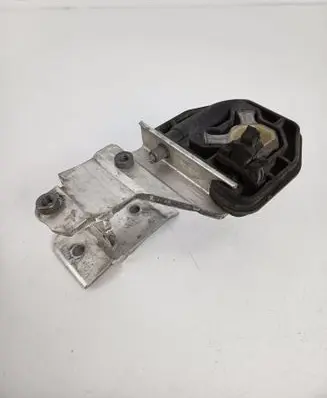 BMW 3 F30 F35 F31 Radiator mount bracket 8620732 8620733