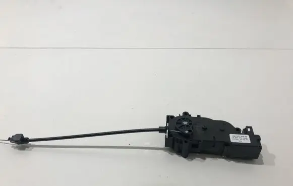 Mercedes-Benz E W212 Tailgate boot lock/latch motor A2047500060