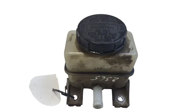 Brake fluid reservoir