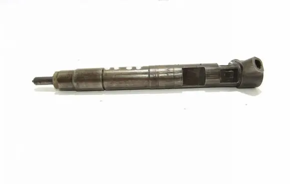 Mercedes-Benz E W212 Fuel injector