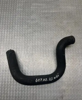 Peugeot 607 Coolant pipe/hose 