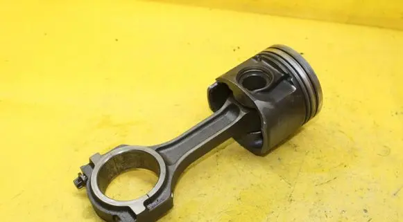 Ford Transit Piston with connecting rod 24342D