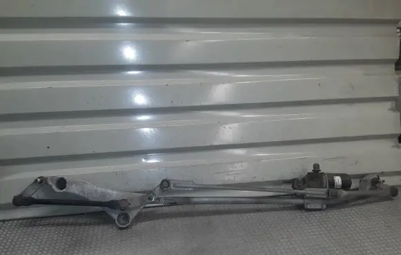 Mercedes-Benz A W169 Front wiper linkage and motor 405127