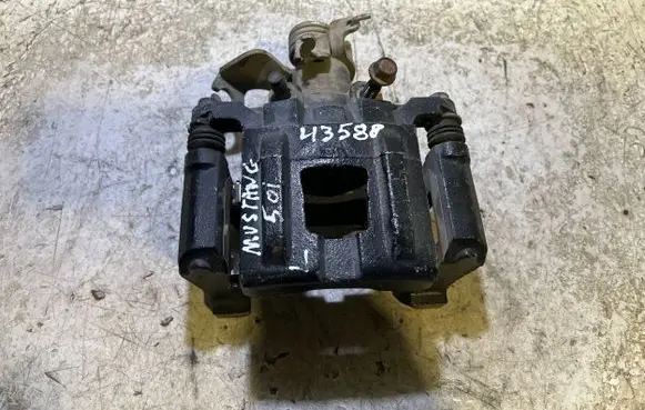 Ford Mustang VI Rear brake caliper