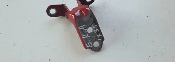 Hyundai ix35 Rear door lower hinge