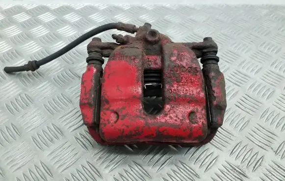 Volkswagen Golf V Front brake caliper