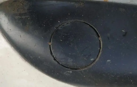 Front tow hook cap/cover