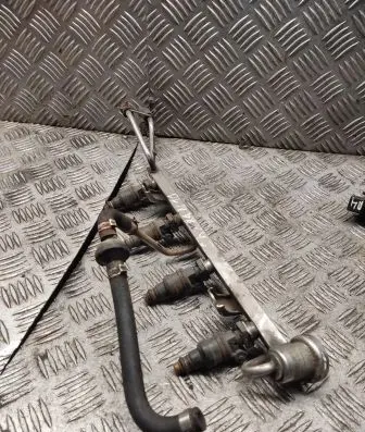 Fuel main line pipe