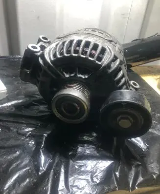 BMW 1 E81 E87 Generator/alternator 0124525059 753296
