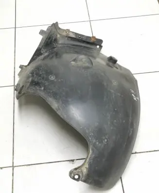 Mercedes-Benz E W211 Front wheel arch liner splash guards A2116981330 BBP127601