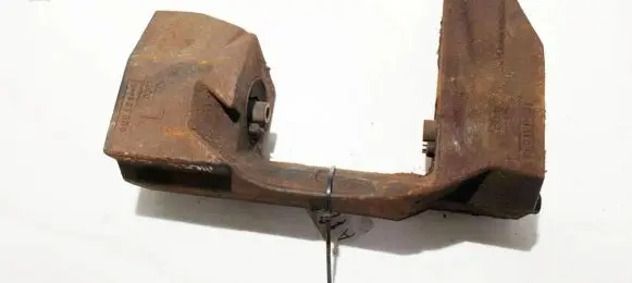 Land Rover Range Rover Sport L320 Engine mount bracket 0601213 060121-3