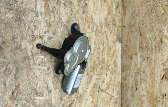 Fiat 500E Rear window wiper mechanism 05182442AA