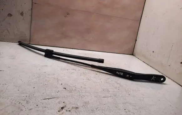 Opel Astra H Front wiper blade arm 13111219LH 0514