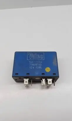 Peugeot 605 Other relay 73808702 12V139C