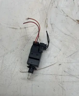 Mercedes-Benz C W203 Brake pedal sensor switch 0015450109