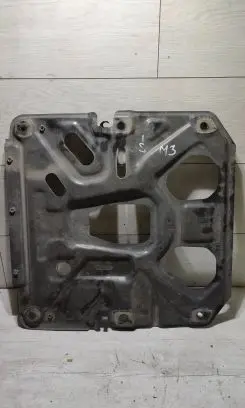 Mazda 3 III Front underbody cover/under tray 