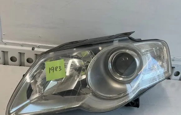Volkswagen PASSAT B6 Headlight/headlamp 3C0941005Q 1EL24701411